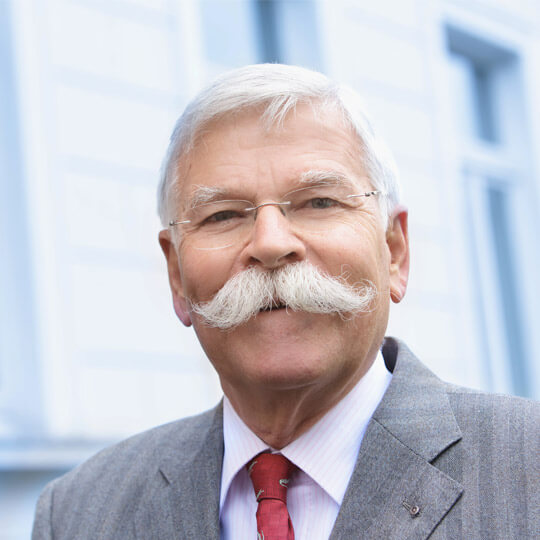 Rechtsanwalt und Notar a.D. Rüdiger Dorn